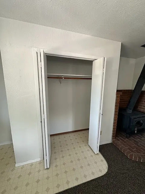 2 bed, 1.0 bath, $1,750 — Photo 3