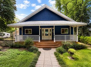 107 S Lake Dr, Perry, GA 31069