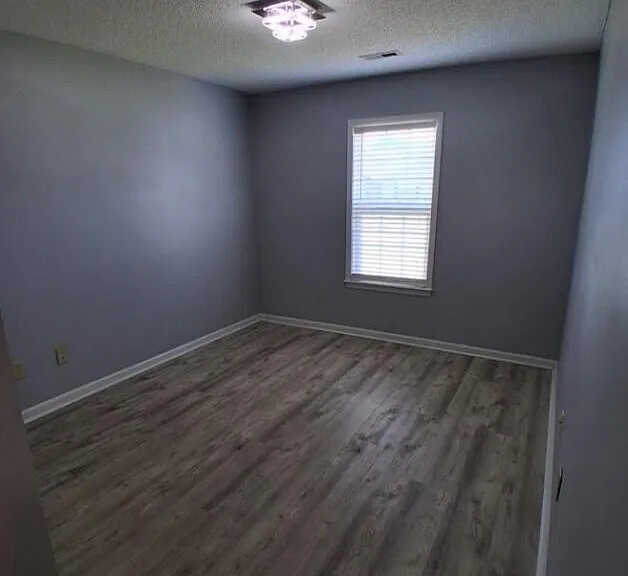 1403 Weimaraner Ct — Photo 5