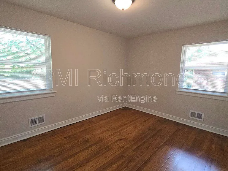 924 Pierpont Rd — Photo 8