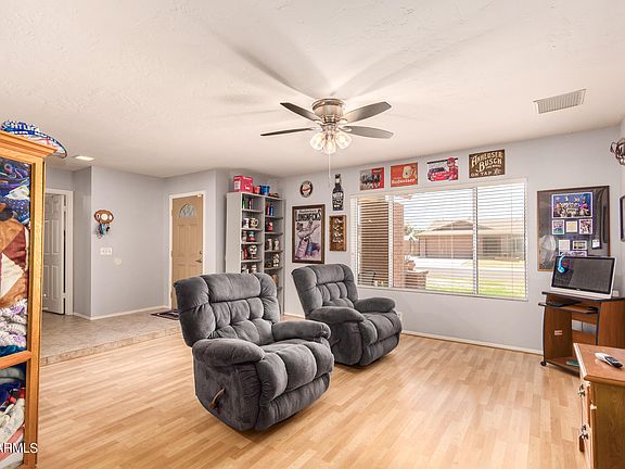 4th image of 5938 W Surrey Ave