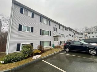 5455 N Main St APT 12F, Fall River, MA 02720