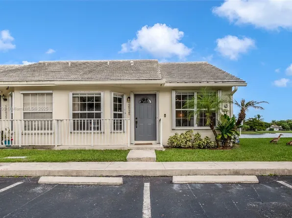 12525 SW 147th Ter, Miami, FL 33186