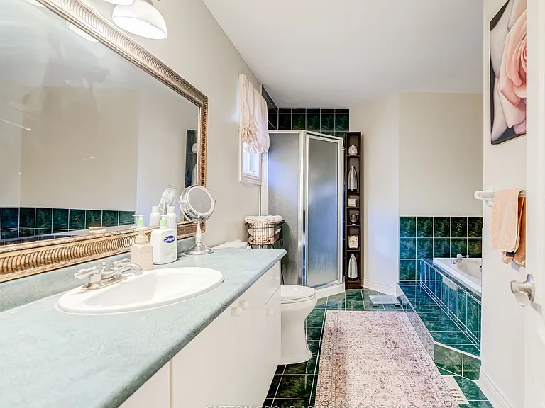 8890 Martin Grove Rd — Photo 35