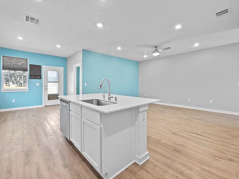 129 Cupreata Ln — Photo 9