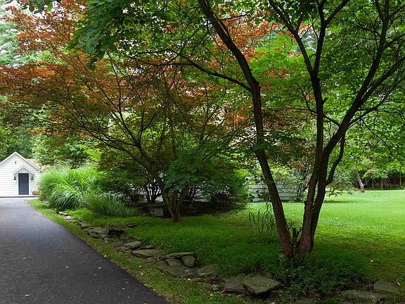 4th image of 3247 Route 212
