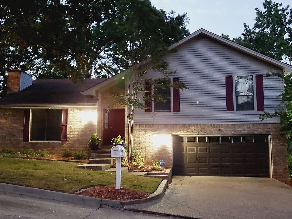 1st image of 1 Pine Way Ct #1