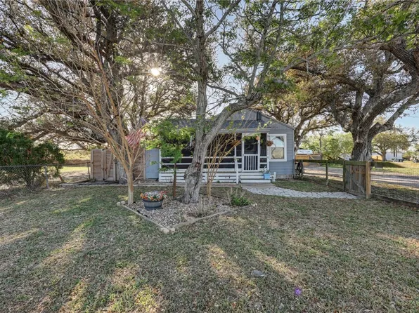 119 N Avenue A, Aransas Pass, TX 78336