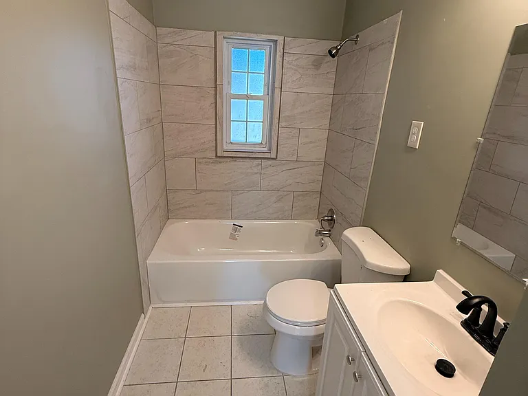3176 Toby Ln — Photo 13
