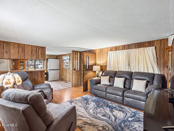 4th image of 2367 Lake Paula Drive SW