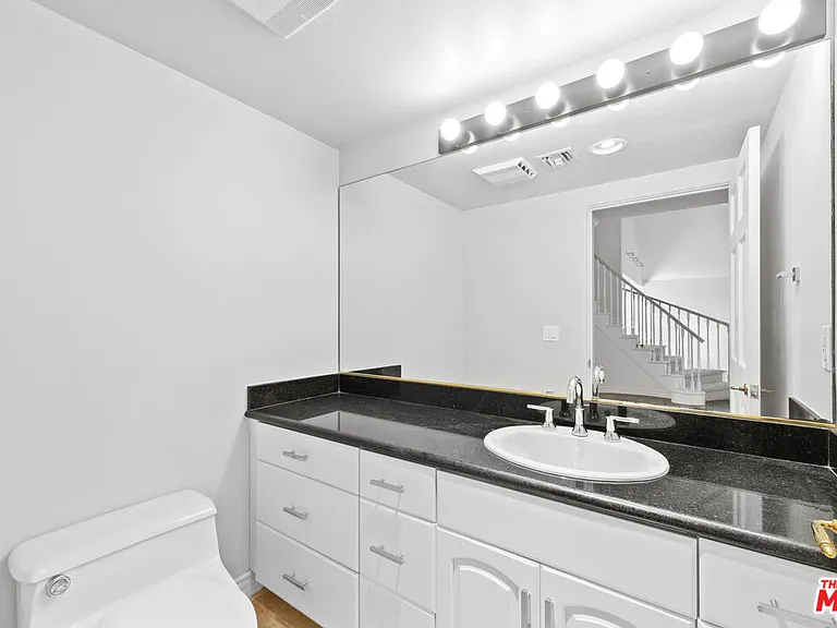 5958 Busch Dr — Photo 14