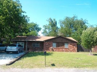 808 W 2nd St, Ada, OK 74820