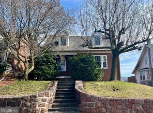 91 N Reamstown Rd, Stevens, PA 17578