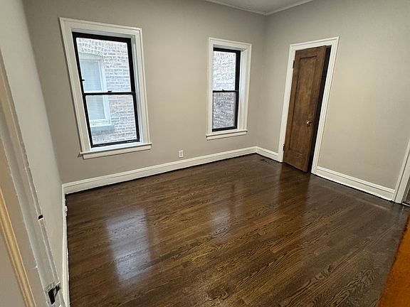 3rd image of 7949 S Yates Blvd APT 1