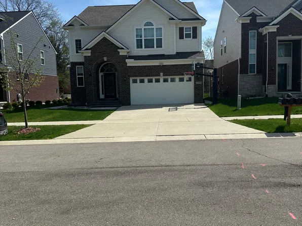 28488 Verona Dr, Novi, MI 48377