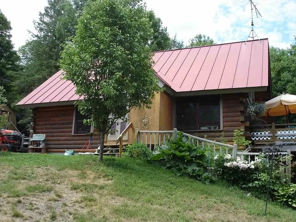2374 Back Coventry Rd, Irasburg, VT 05845