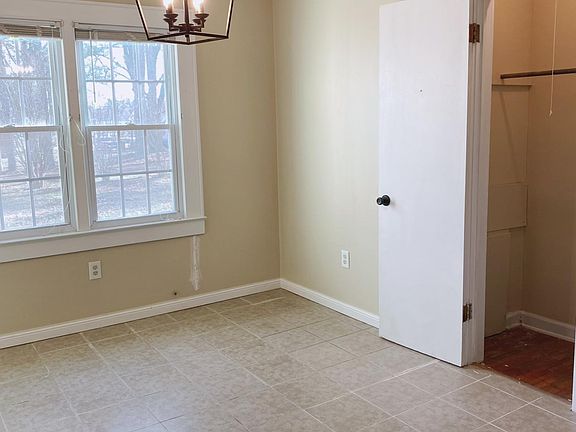 3rd image of 21 Shuford St
