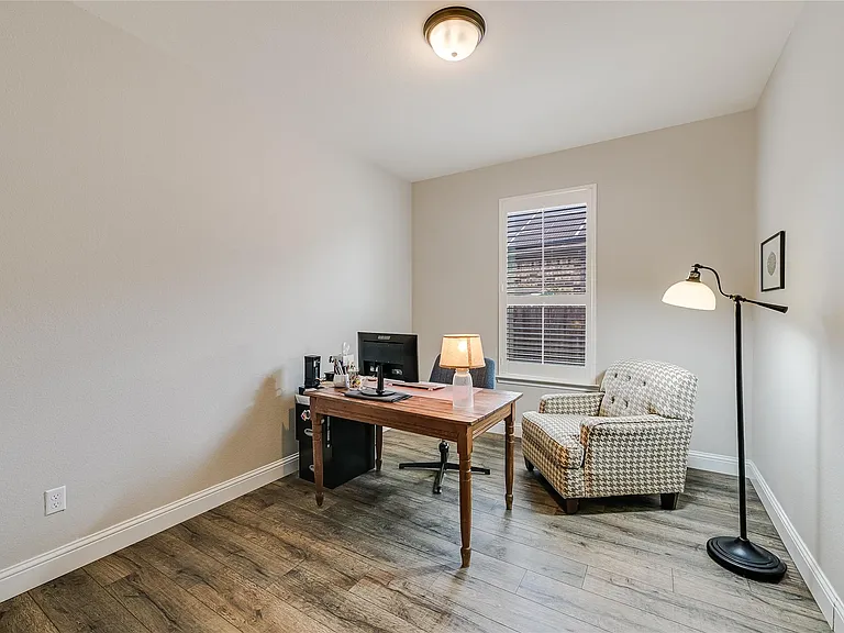 1008 Estes Park — Photo 11