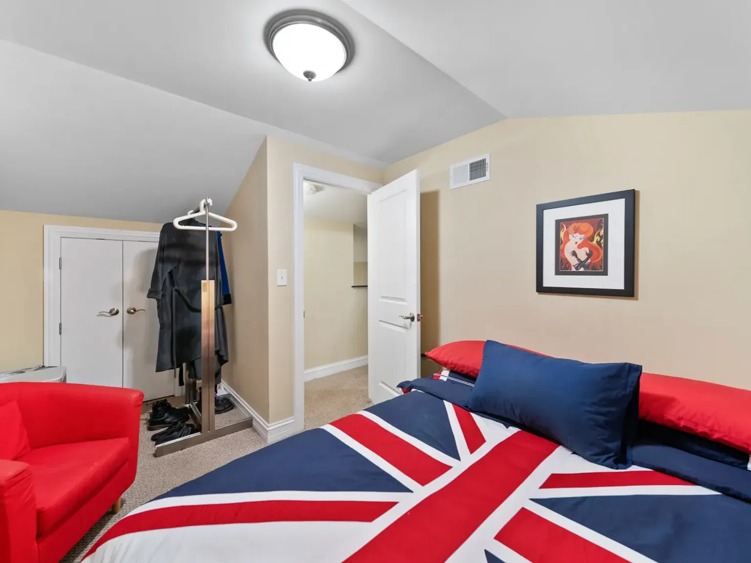 2 bed, $1,850 — Photo 4