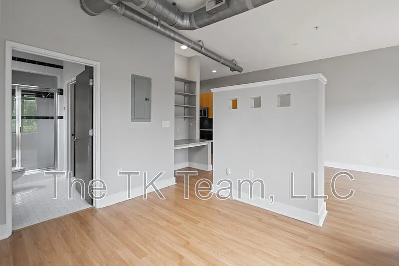 1 bed, 1.0 bath, $1,150 — Photo 4