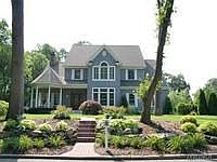 1st image of 1 Carol Ln