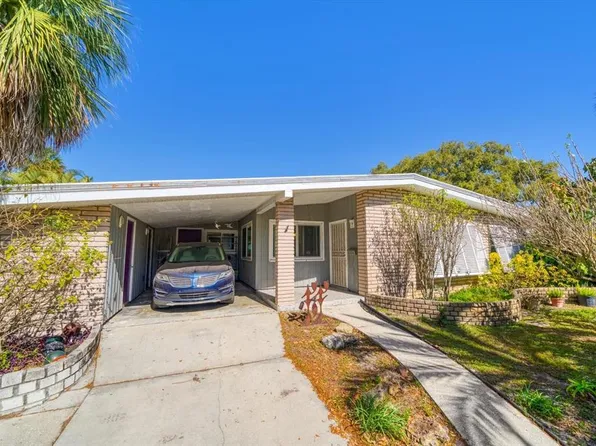 1110 Farragut Dr N, Saint Petersburg, FL 33710