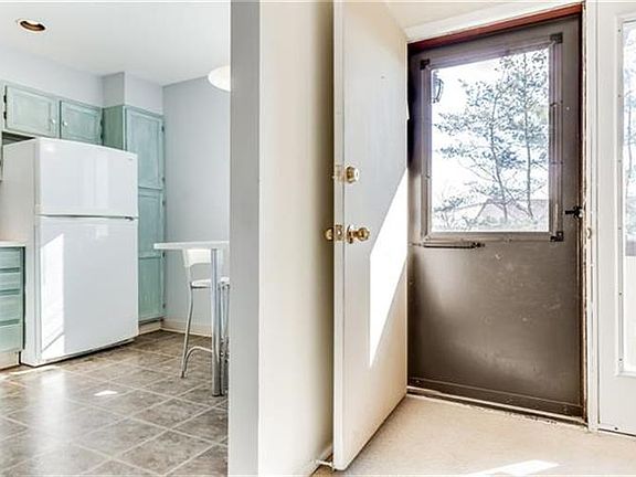 5th image of 53 Rockledge Dr