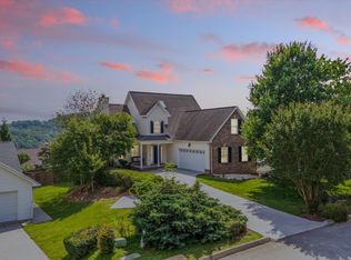 4057 Mountain Vista Rd, Knoxville, TN 37931