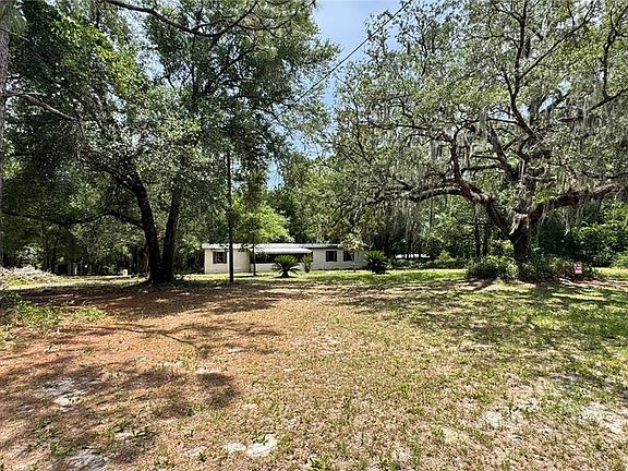 2nd image of 11286 E HIGHWAY 25