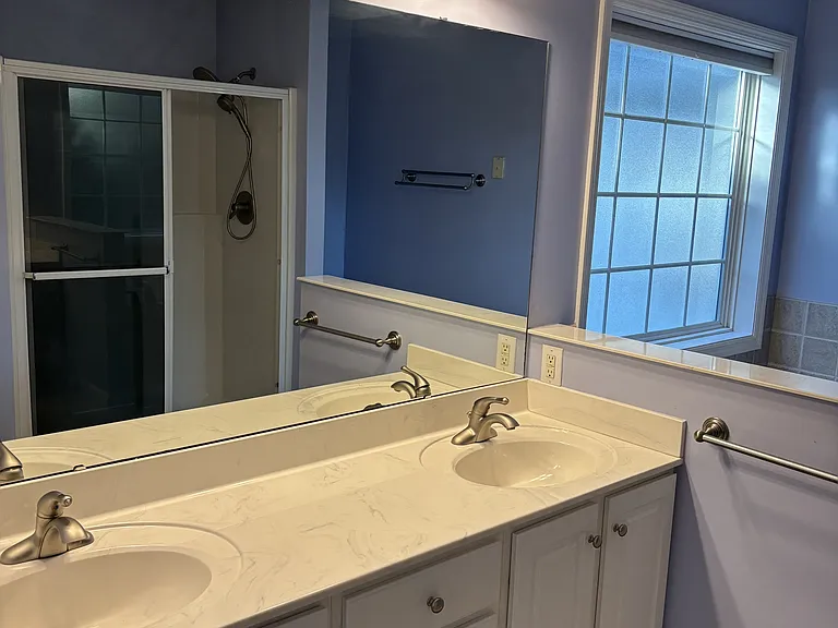 480 Spring Lake Dr — Photo 15