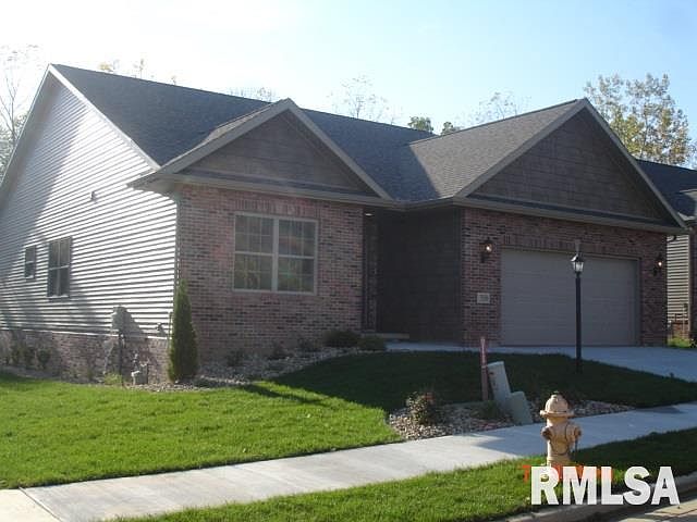 1st image of 7535 Walnut Bend Dr