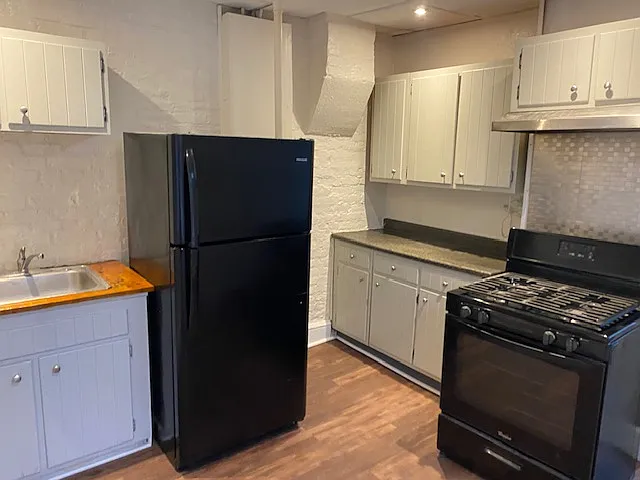 Kitchen - 45 S Marshall St #1