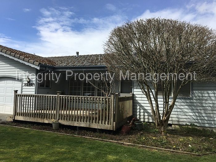 1st image of 7320 20th Ave E