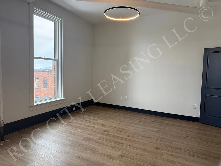 Hive @ 151 Saint Paul St — Photo 11