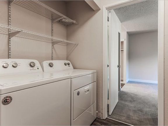 4th image of 3500 Bradshaw Rd #2B-2Ba-990Sqft