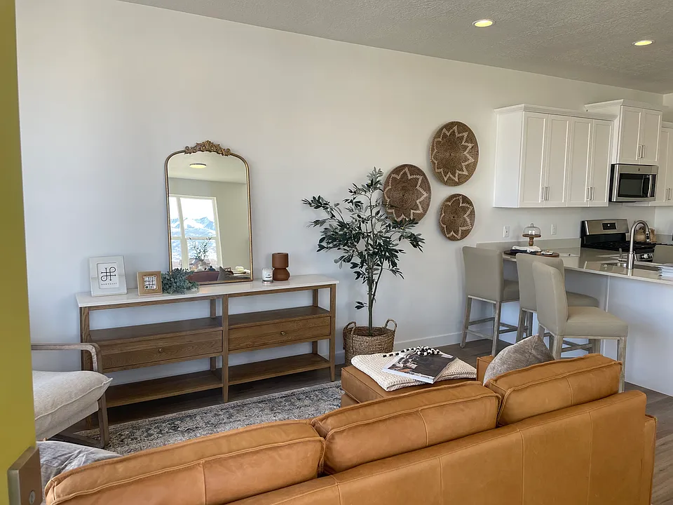 Kitchen/Living at entrance