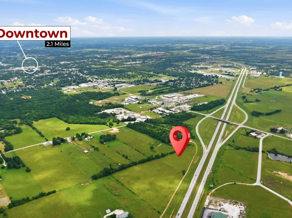 001 Highway 13, Bolivar, MO 65613