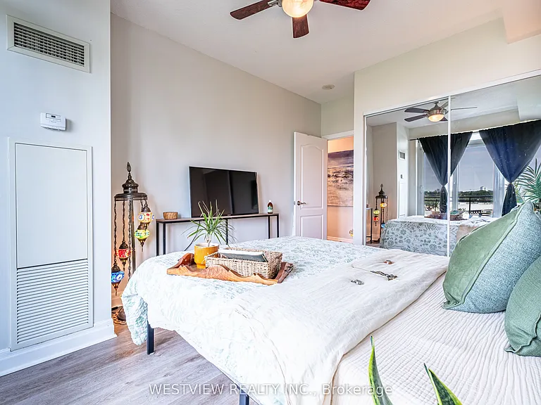 2119 Lake Shore Blvd W #1004 — Photo 12