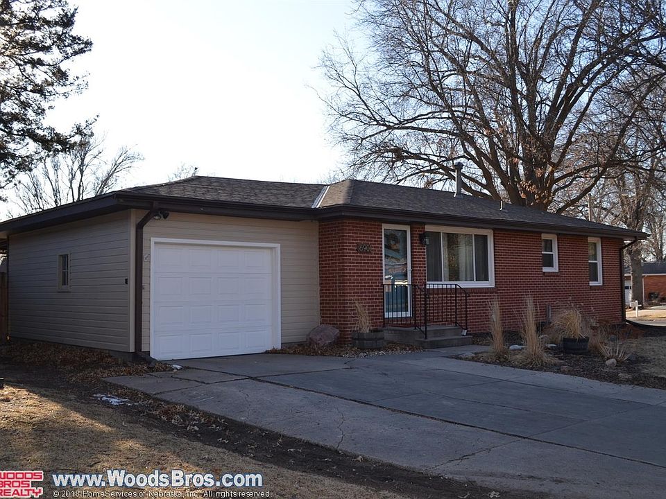 1st image of 6901 Lynn St