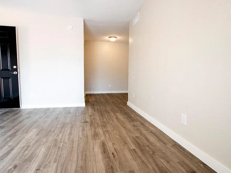 Gazebo Apartments (Denton, Tx) — Photo 7