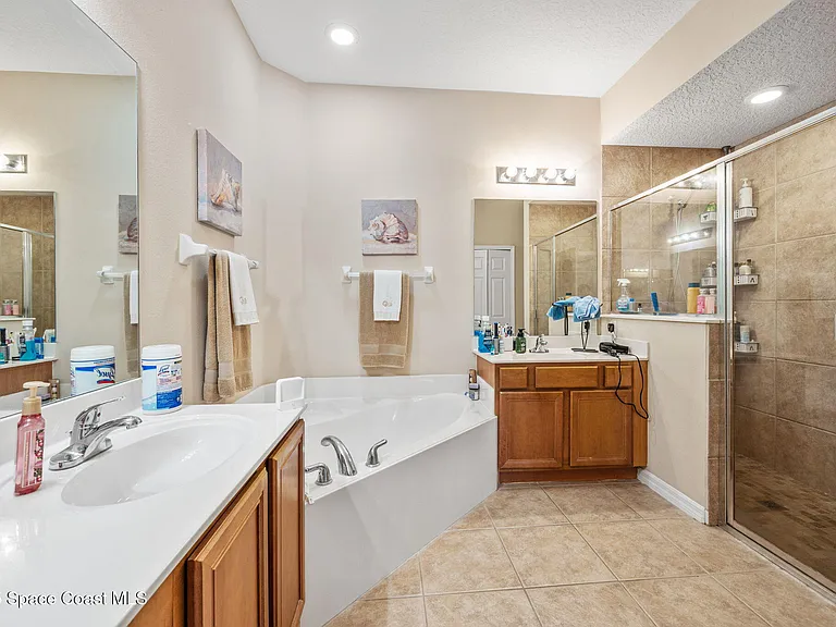 1749 Tullagee Ave — Photo 21