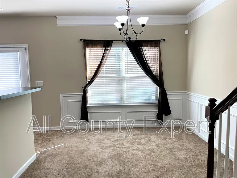 599 Oakside Pl — Photo 8