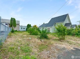 205 5th St, Hoquiam, WA 98550