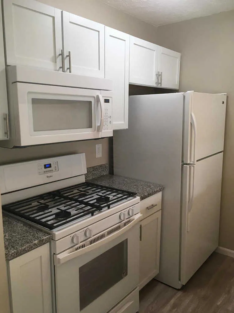 6700 Axtel Dr photo 1