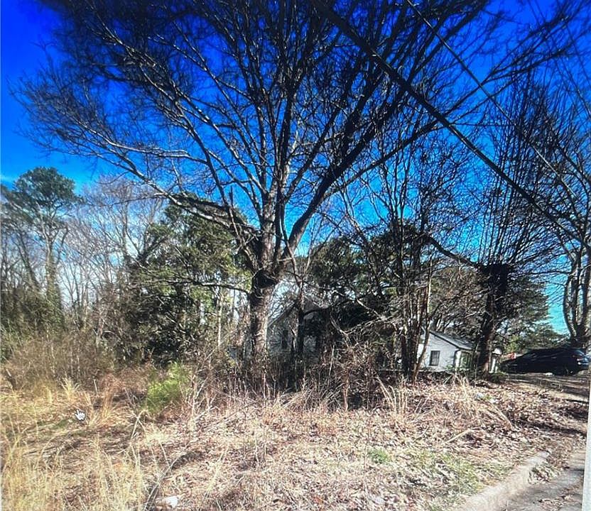 1st image of 1937 Detroit Ave NW
