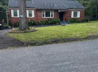 300 Byswick Ln, Richmond, VA 23225