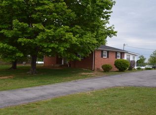 850 Lucas Rd, Glasgow, KY 42141