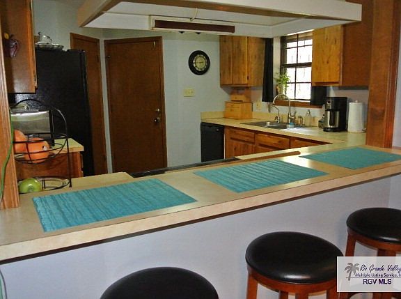 5th image of 368 Creekbend Dr