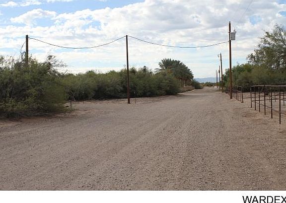 3rd image of 7162 S Mesquite Dr
