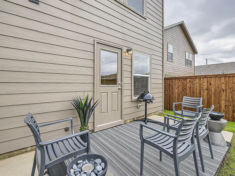 14044 Drover St — Photo 16